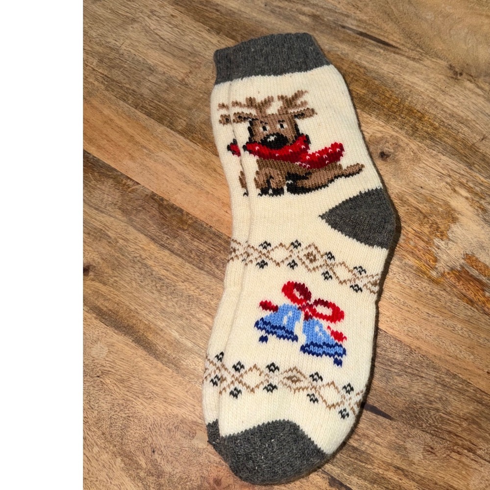 Vintage Christmas Reindeer Knit Wool Blend Socks fits size 6-10